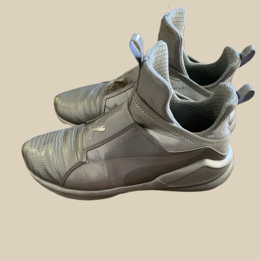 PUMA cross trainer high tops